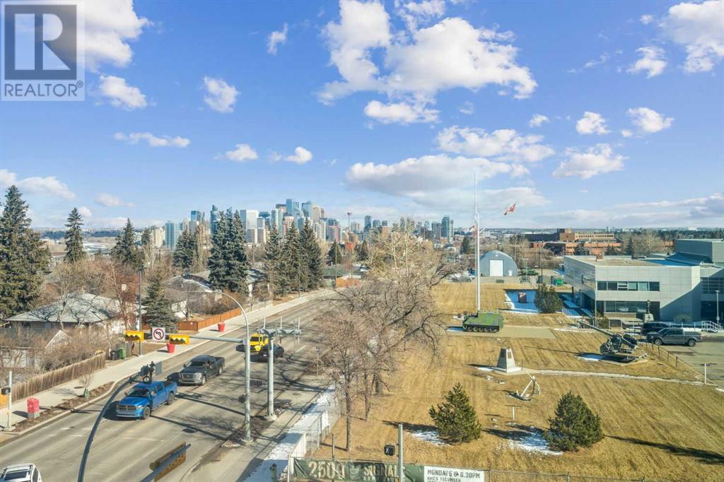 Single Family House for Sale in    Avenue SW Richmond Calgary 