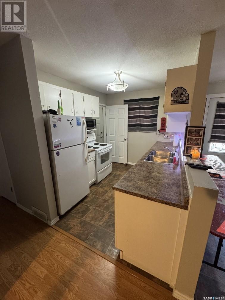 Photo 6 of 339 Mccarthy Boulevard, Regina SK