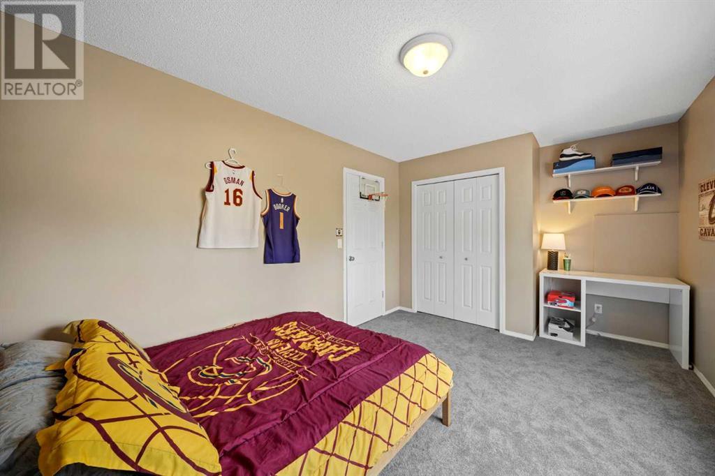 Single Family House for Sale in  Bridlewood View SW Bridlewood Calgary 