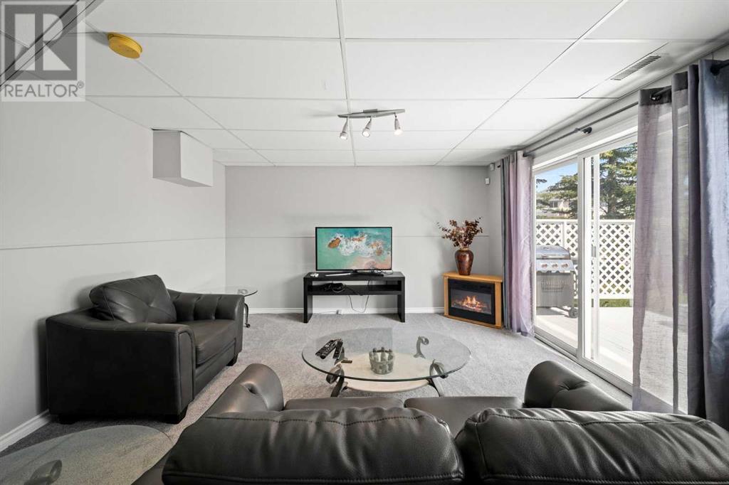 Single Family House for Sale in  Bridlewood View SW Bridlewood Calgary 