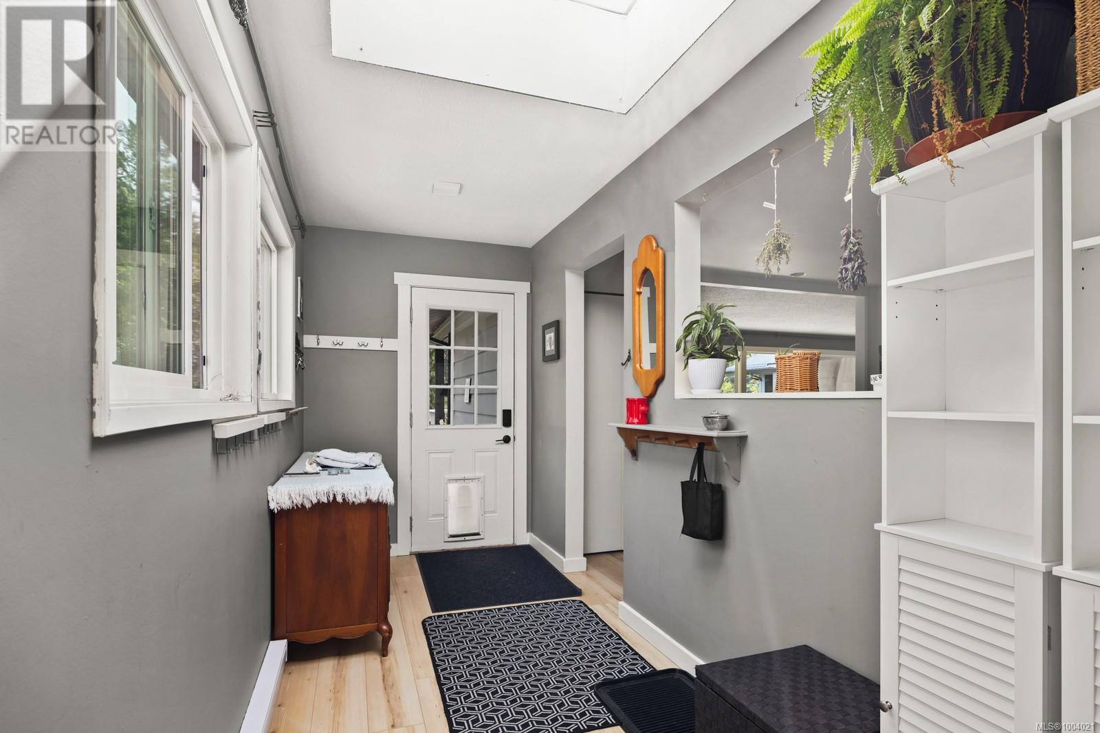 65 Somenos St N, Lake Cowichan
