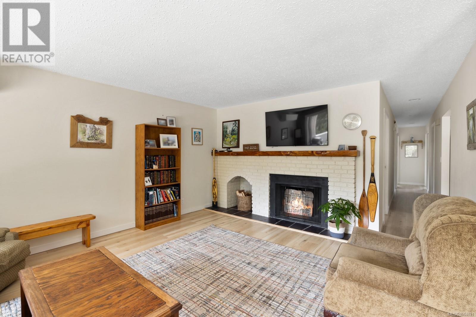 65 Somenos St N, Lake Cowichan