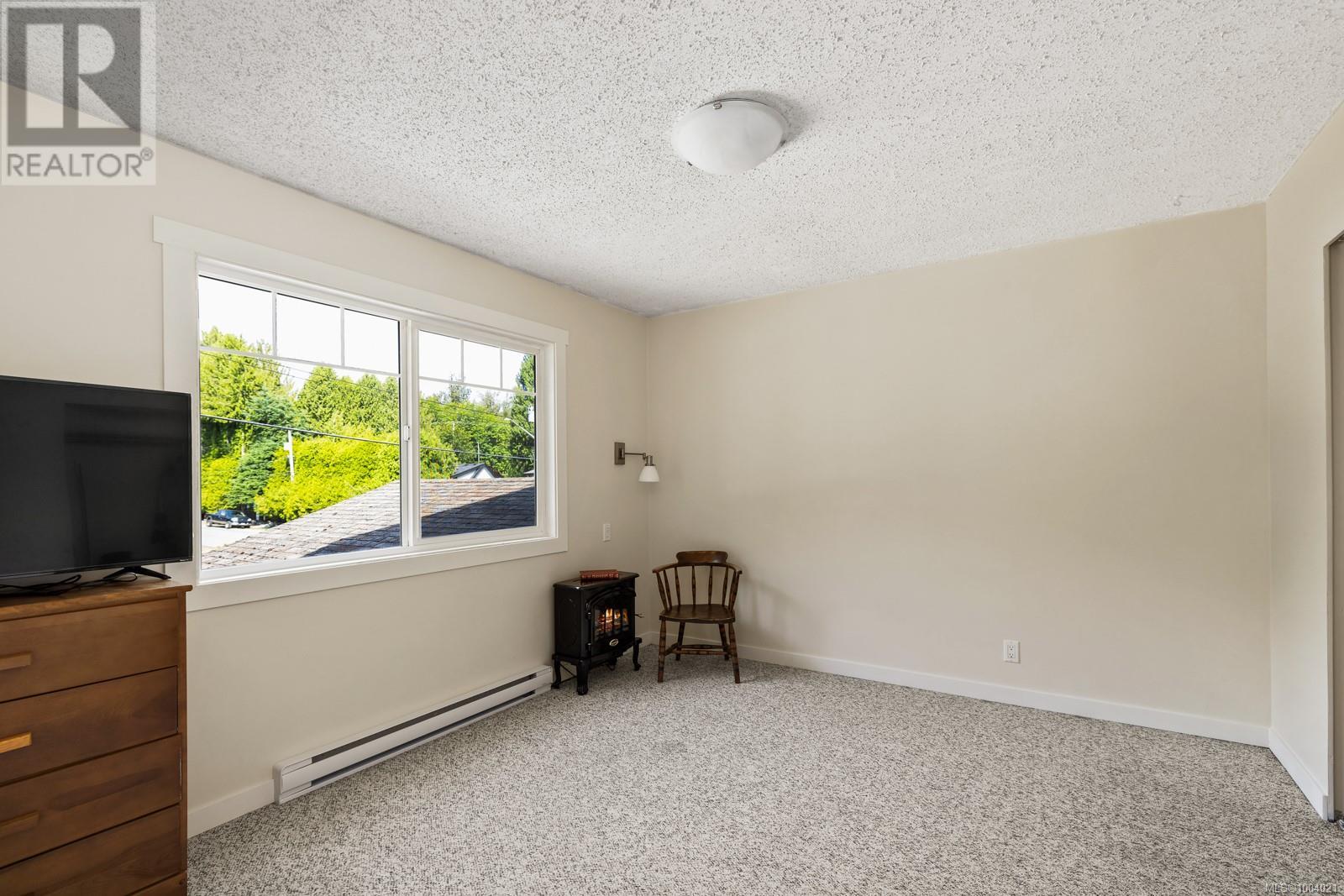 65 Somenos St N, Lake Cowichan