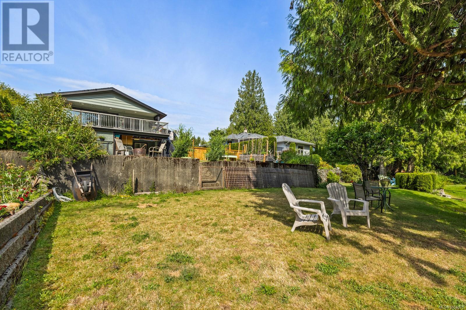 65 Somenos St N, Lake Cowichan