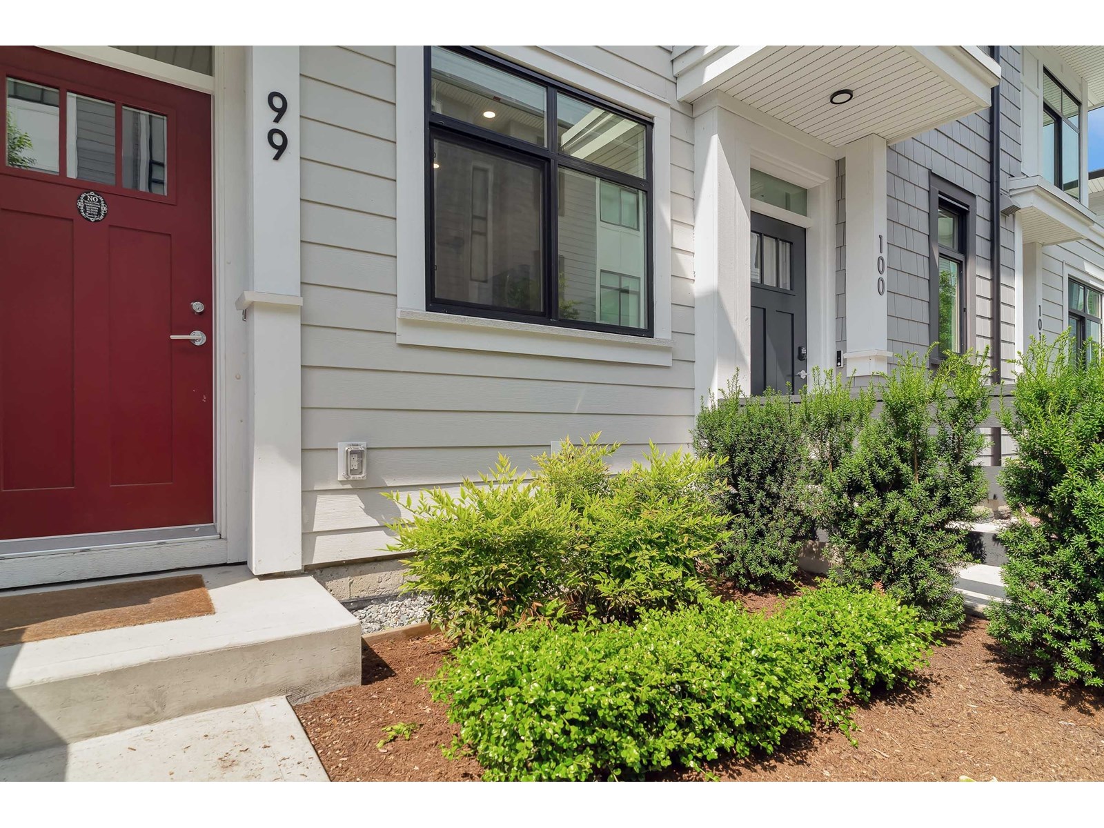 Photo 23 of 99 15235 Sitka Drive, Surrey BC