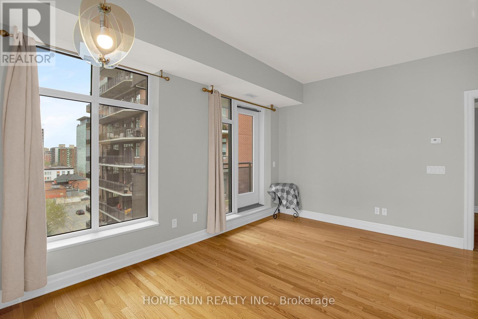 Photo 33 of 708 245 Kent Street, Ottawa ON