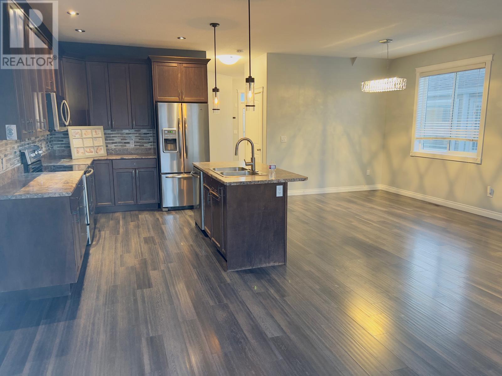 Photo 10 of 11022 104 A Avenue, Fort St John BC