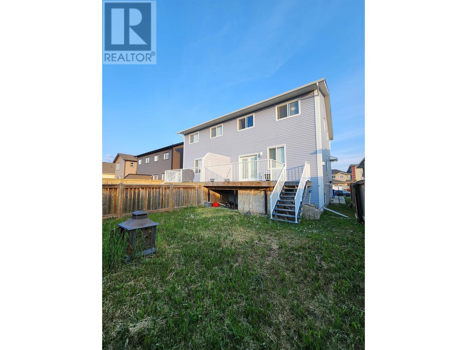 Photo 5 of 11022 104 A Avenue, Fort St John BC