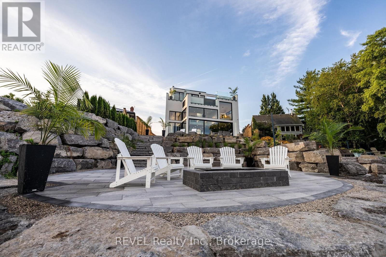 Photo 37 of 6 Firelane 11 A Street, Niagaraonthelake ON