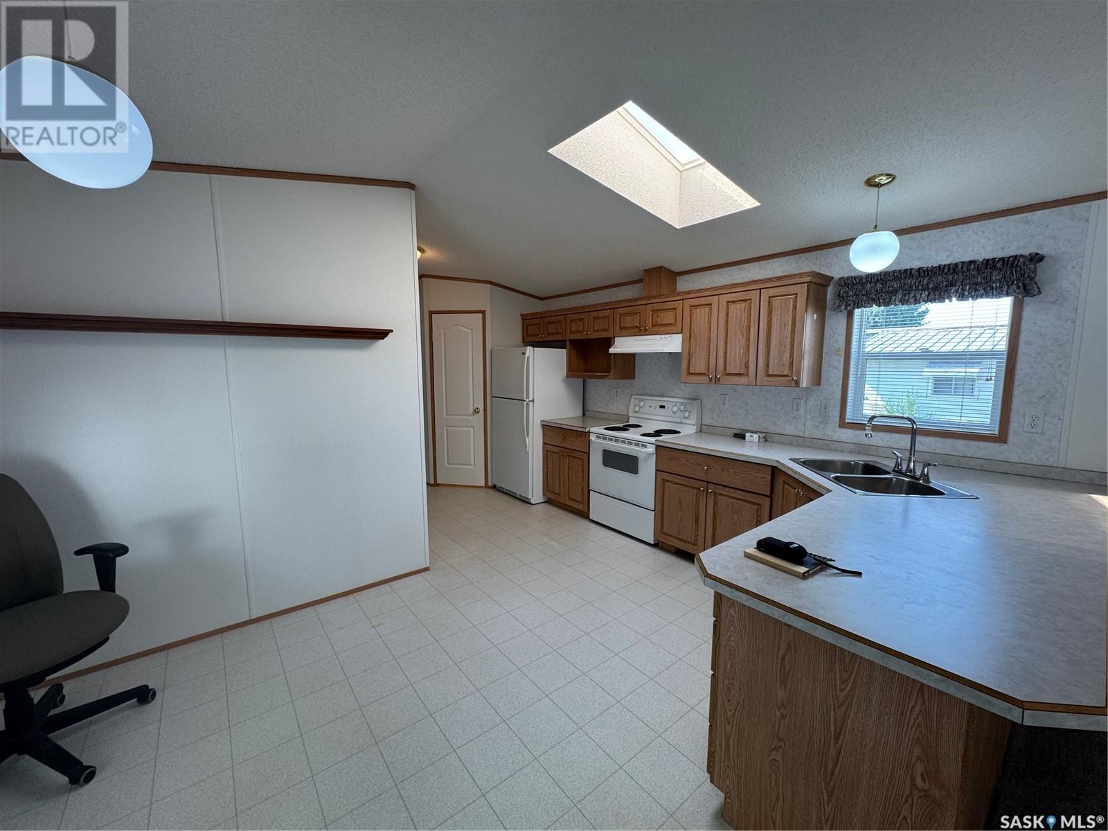 Photo 6 of 310 Christie Street, Outlook SK