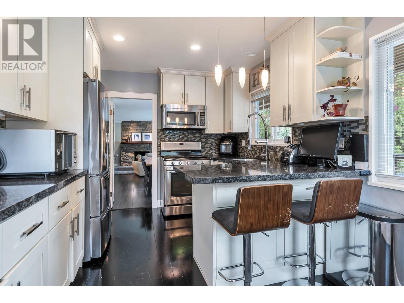 5029 6 Avenue, Delta