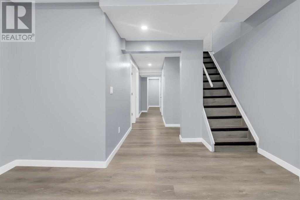 Single Family House for Sale in  Pinemill Mews NE Pineridge Calgary 