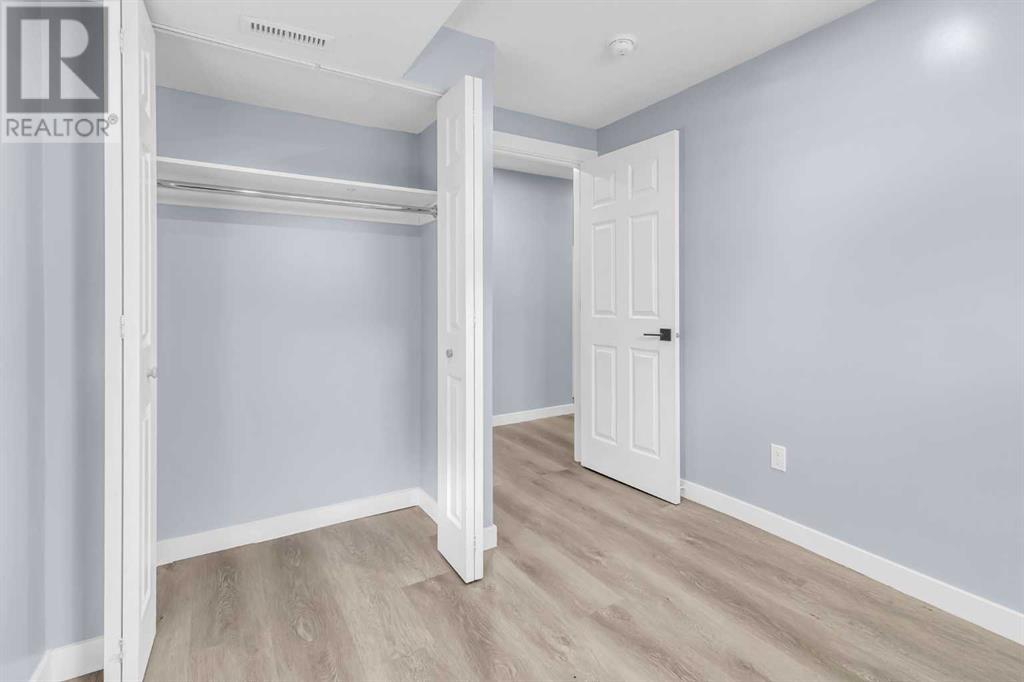 Single Family House for Sale in  Pinemill Mews NE Pineridge Calgary 