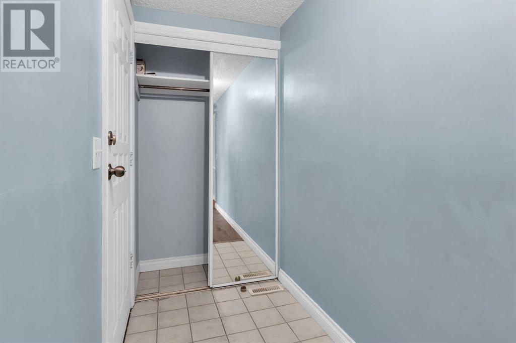 Single Family House for Sale in  Pinemill Mews NE Pineridge Calgary 