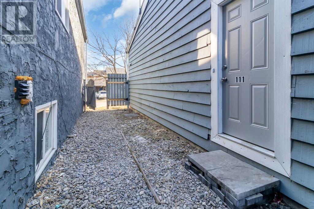 Single Family House for Sale in  Pinemill Mews NE Pineridge Calgary 