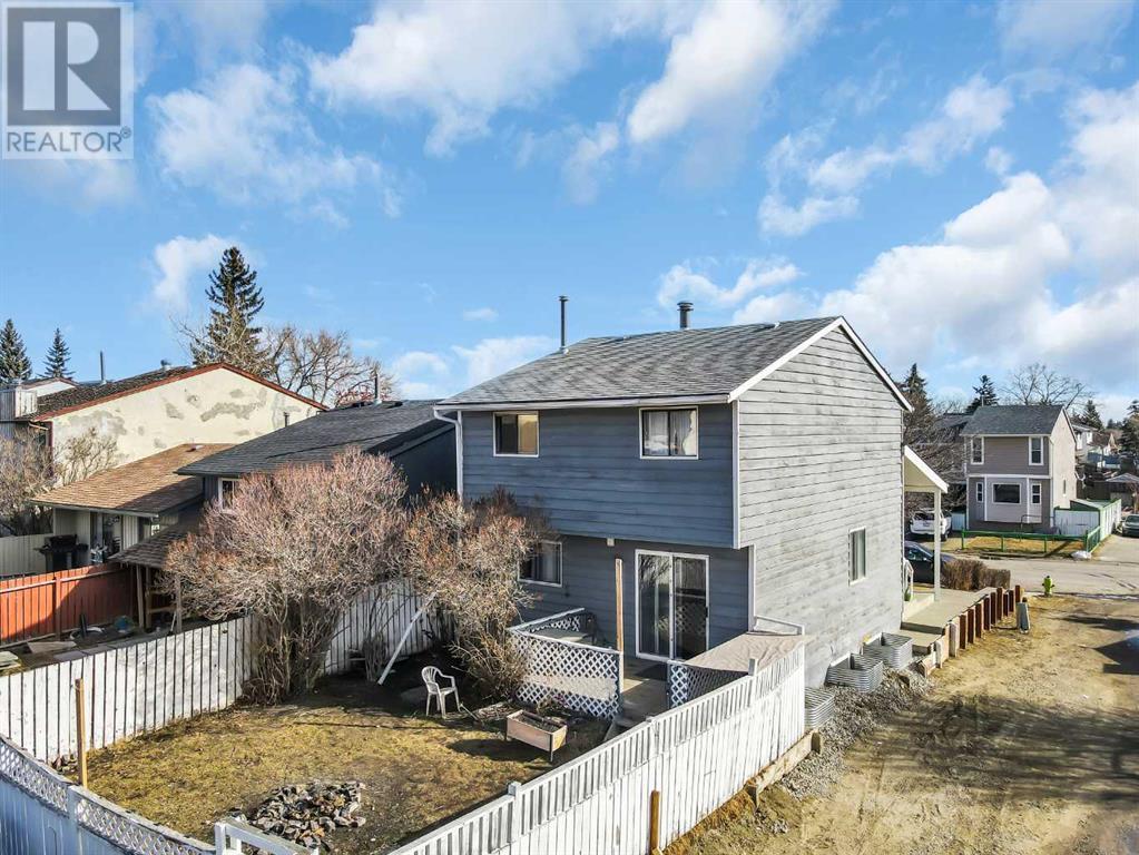 Single Family House for Sale in  Pinemill Mews NE Pineridge Calgary 