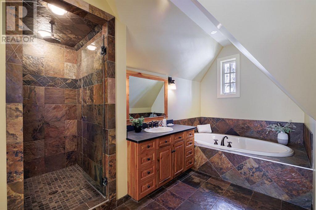 Single Family House for Sale in  Lansdowne Avenue SW Elbow Park Calgary 