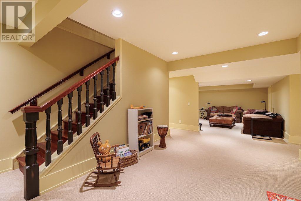 Single Family House for Sale in  Lansdowne Avenue SW Elbow Park Calgary 