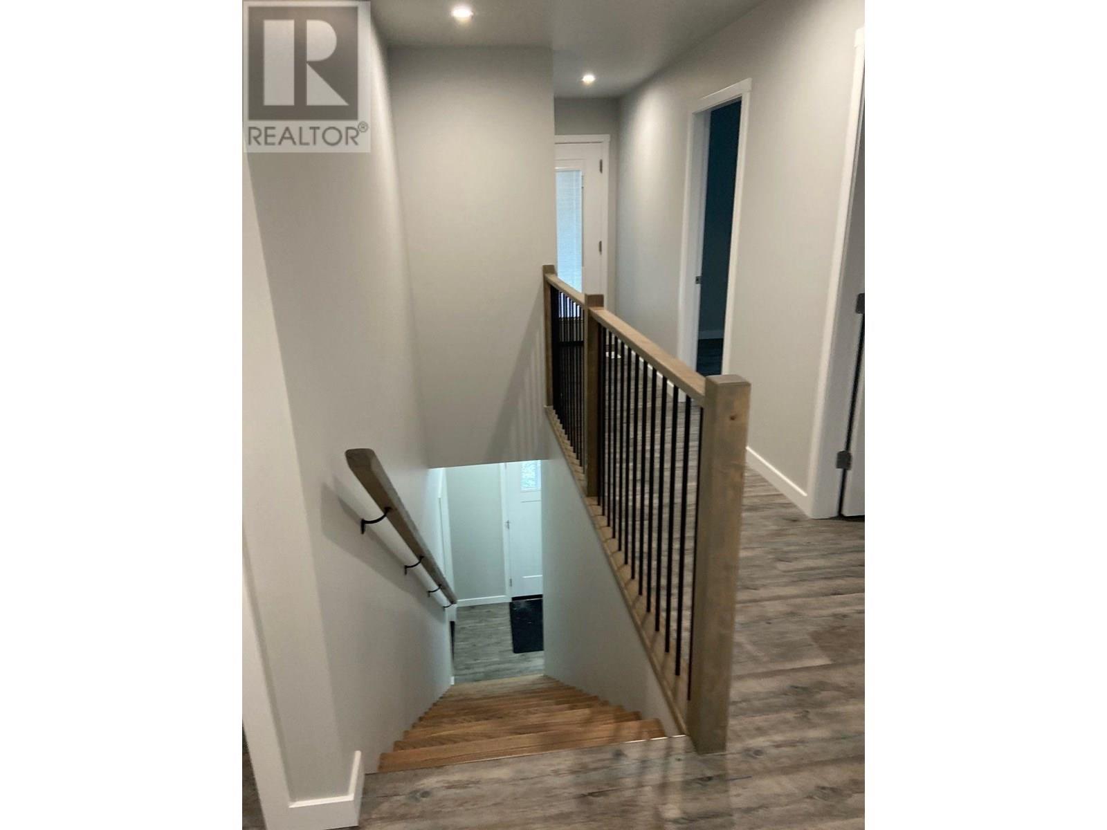 Photo 3 of 7021 Kennedy Crescent, Prince George BC