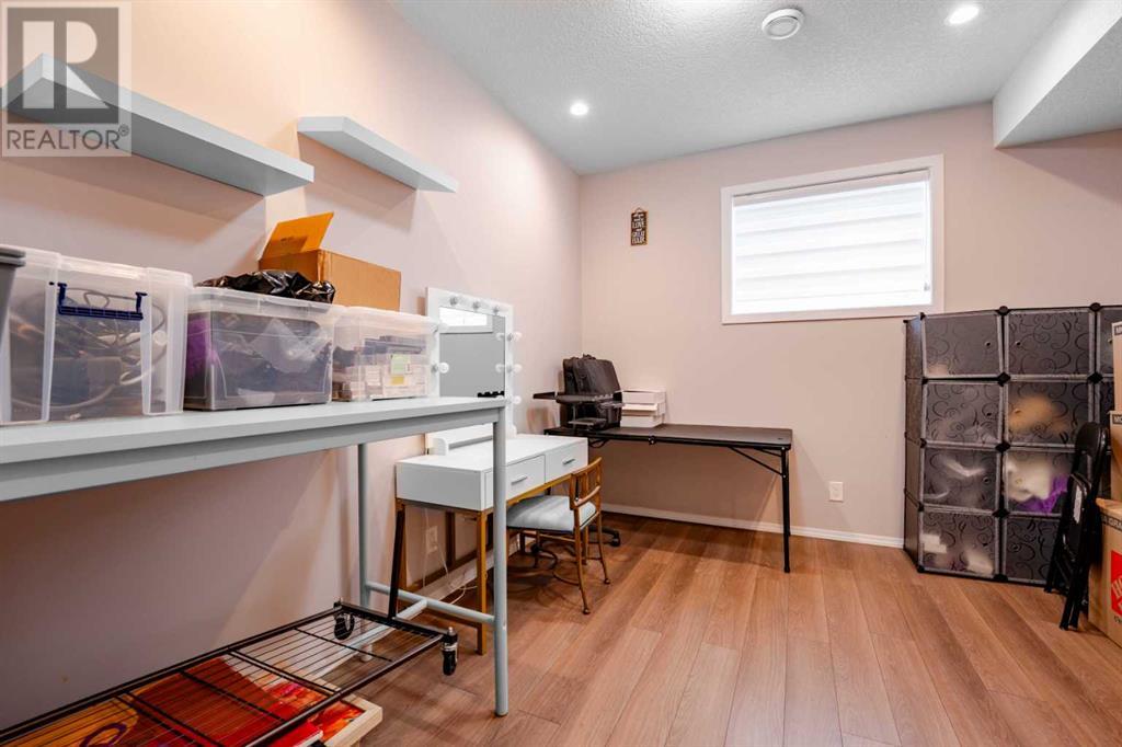 Single Family House for Sale in  Sherview Grove NW Sherwood Calgary 