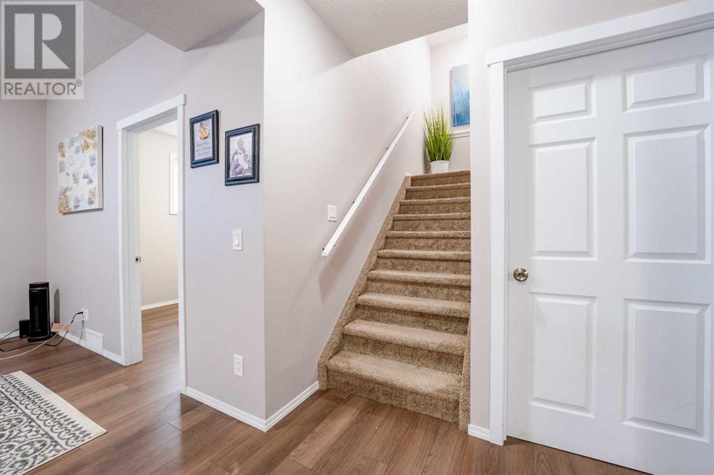Single Family House for Sale in  Sherview Grove NW Sherwood Calgary 