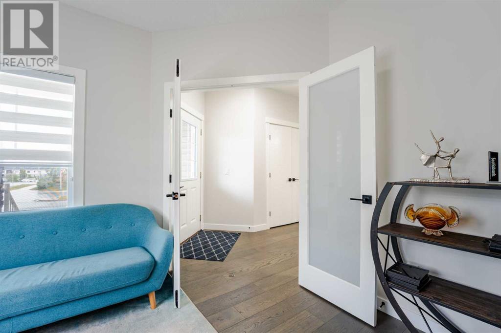 7 Sherview Grove NW, Calgary, Alberta