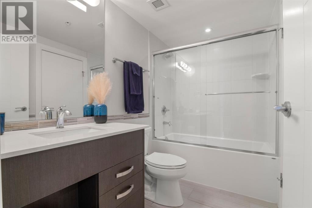 Single Family House for Sale in    Avenue SW Downtown Commercial Core Calgary 