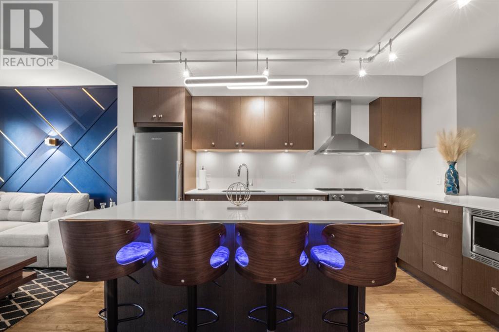 Single Family House for Sale in    Avenue SW Downtown Commercial Core Calgary 