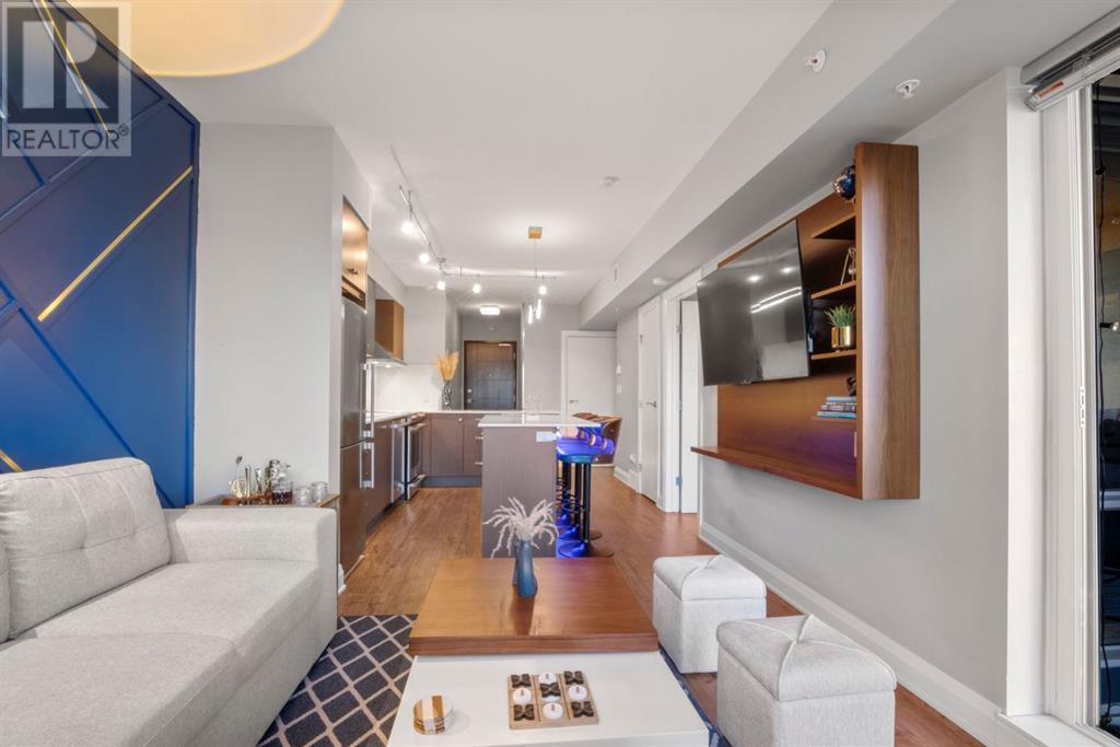Single Family House for Sale in    Avenue SW Downtown Commercial Core Calgary 