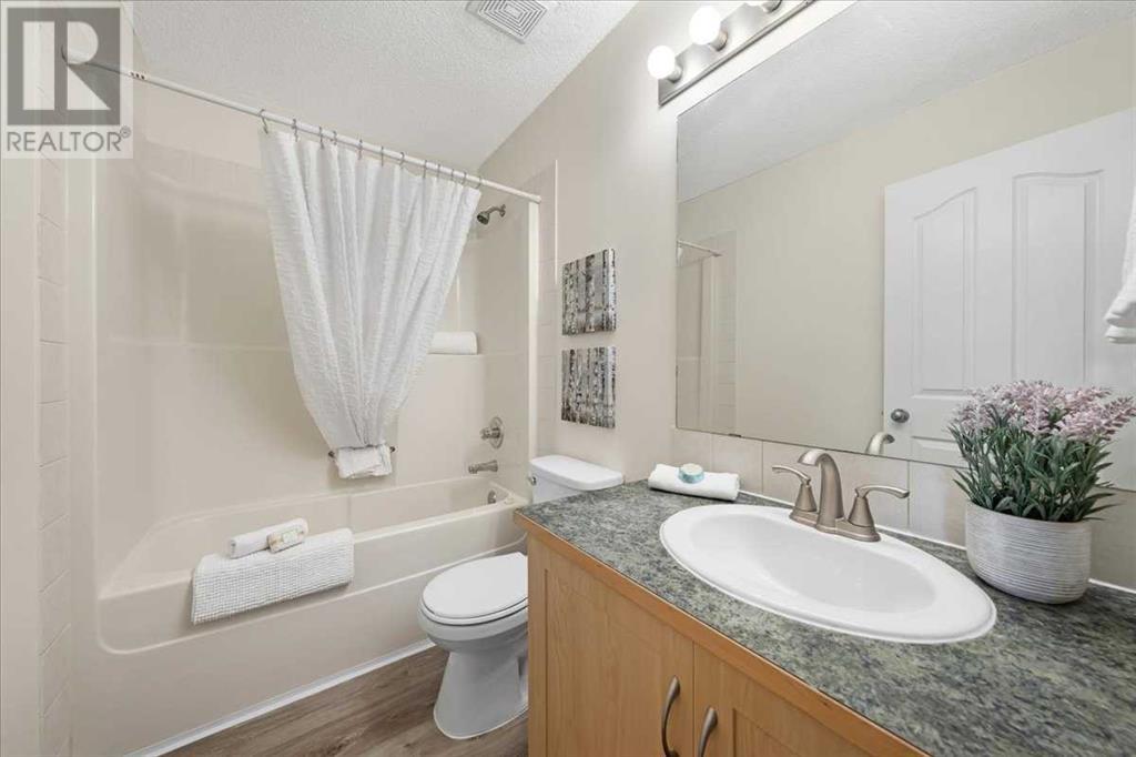 Single Family House for Sale in   Tarawood Lane NE Taradale Calgary 