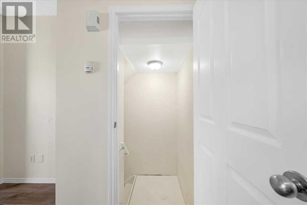 Single Family House for Sale in   Tarawood Lane NE Taradale Calgary 