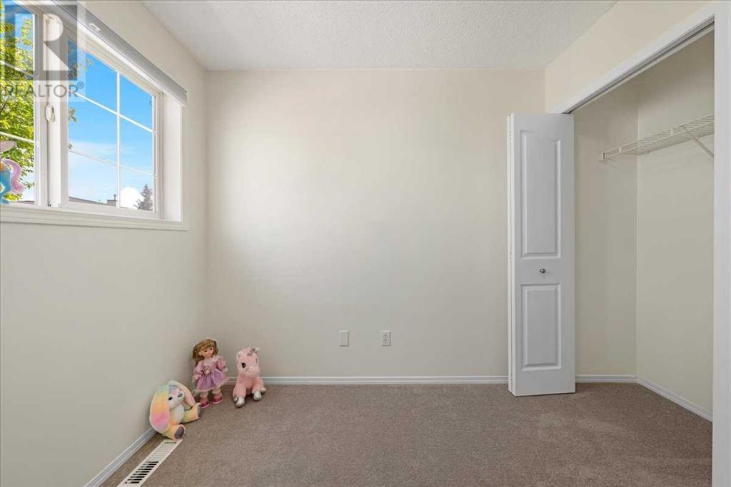 Single Family House for Sale in   Tarawood Lane NE Taradale Calgary 