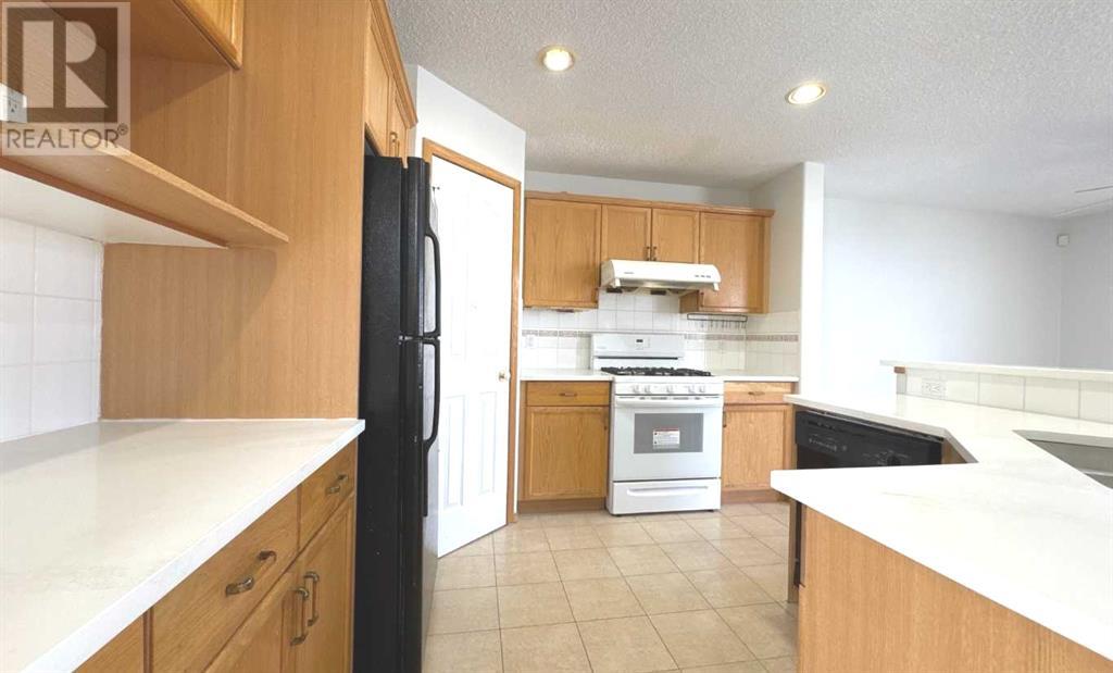 Single Family House for Sale in  Los Alamos Place NE Monterey Park Calgary 