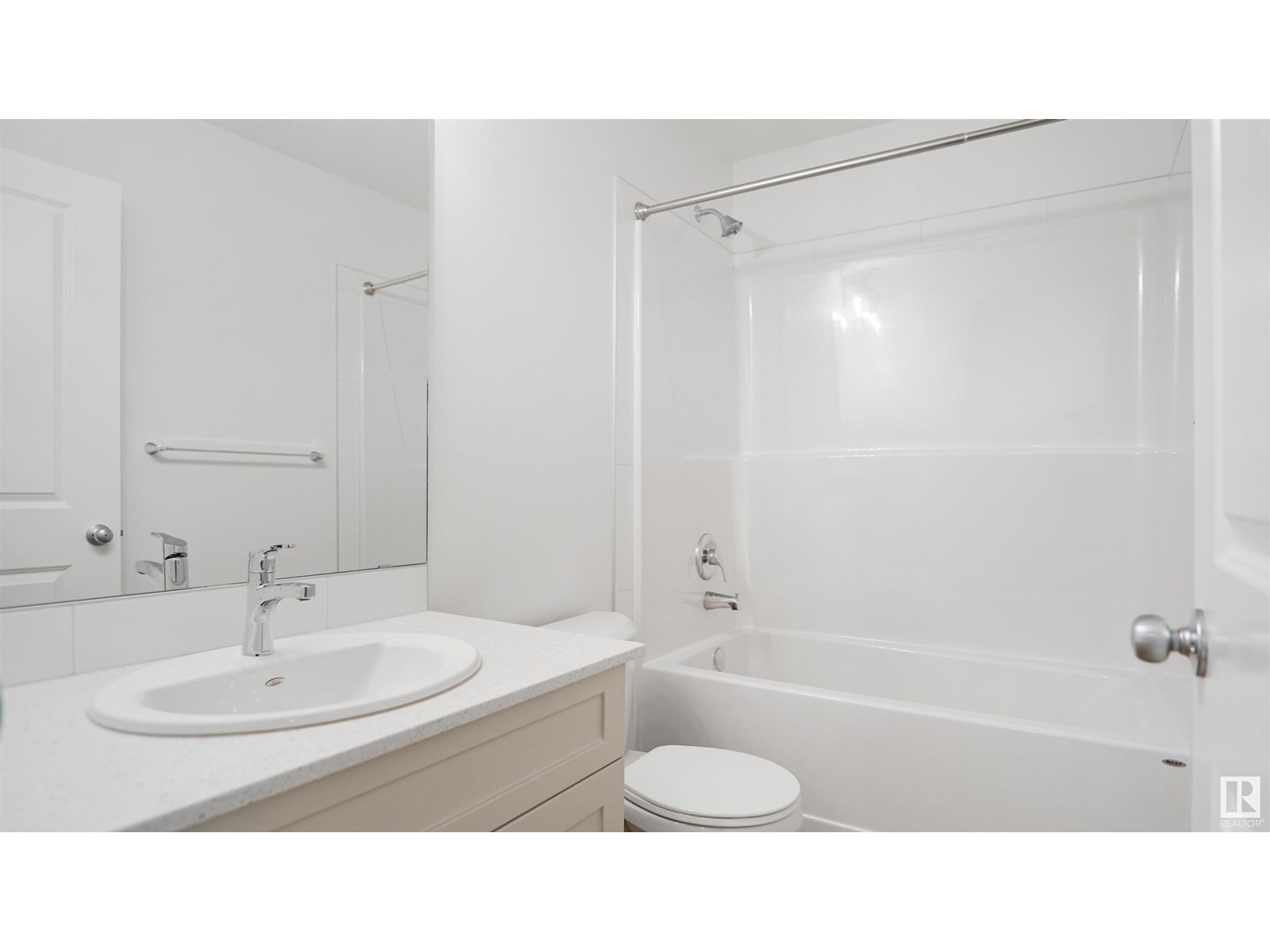 Photo 26 of 1271 Keswick Dr Sw, Edmonton AB