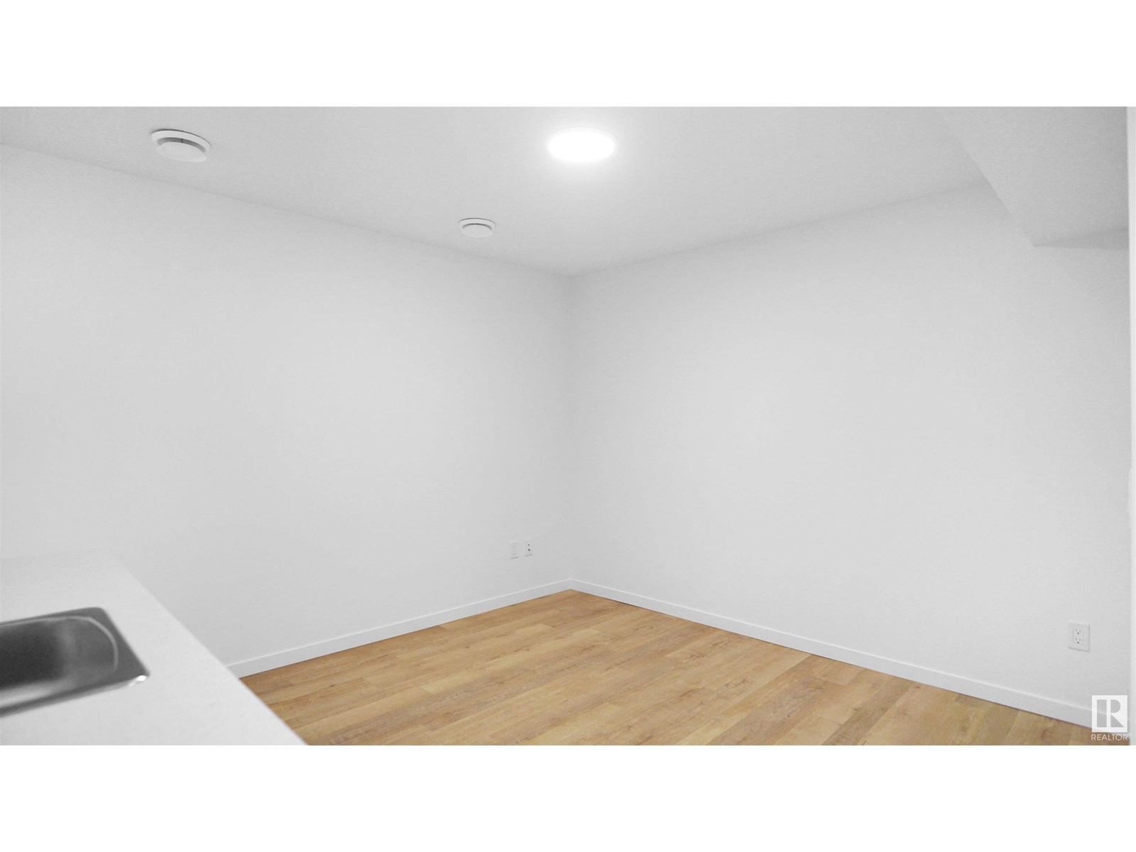 Photo 31 of 1271 Keswick Dr Sw, Edmonton AB