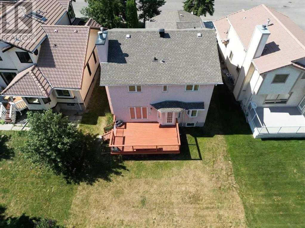 Single Family House for Sale in  Santana Road NW Sandstone Valley Calgary 