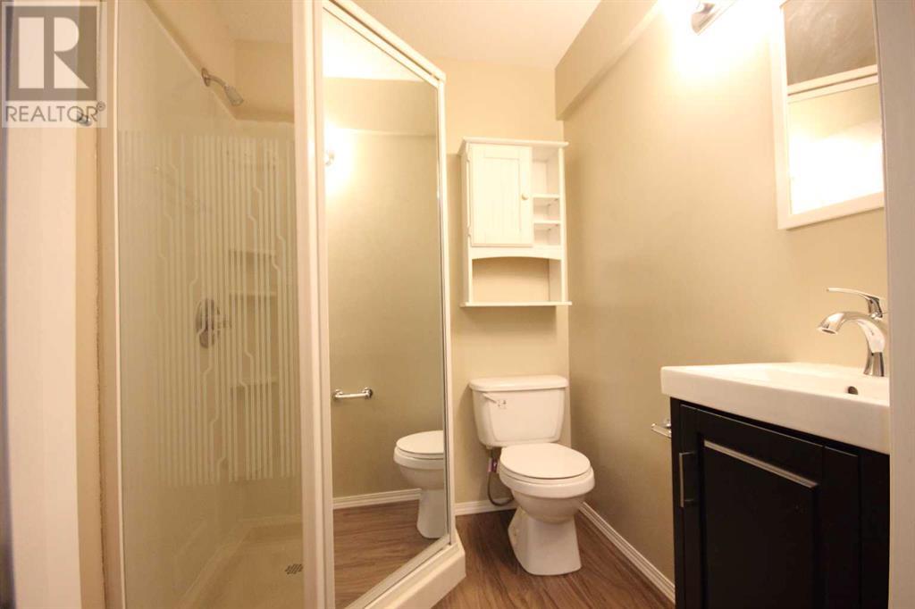 Single Family House for Sale in  Coventry View NE Coventry Hills Calgary 