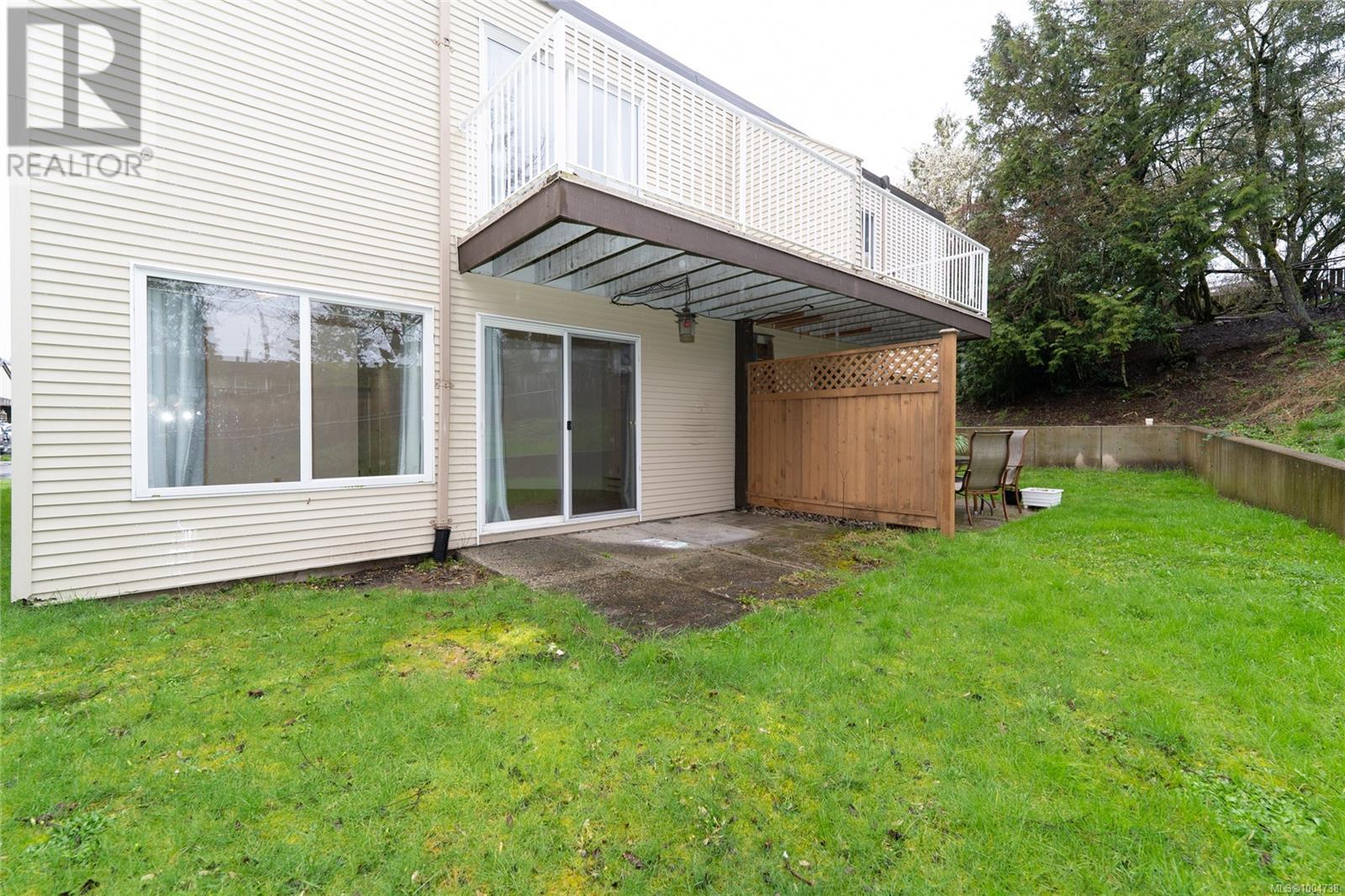 Photo 7 of 38 444 Bruce Ave, Nanaimo BC