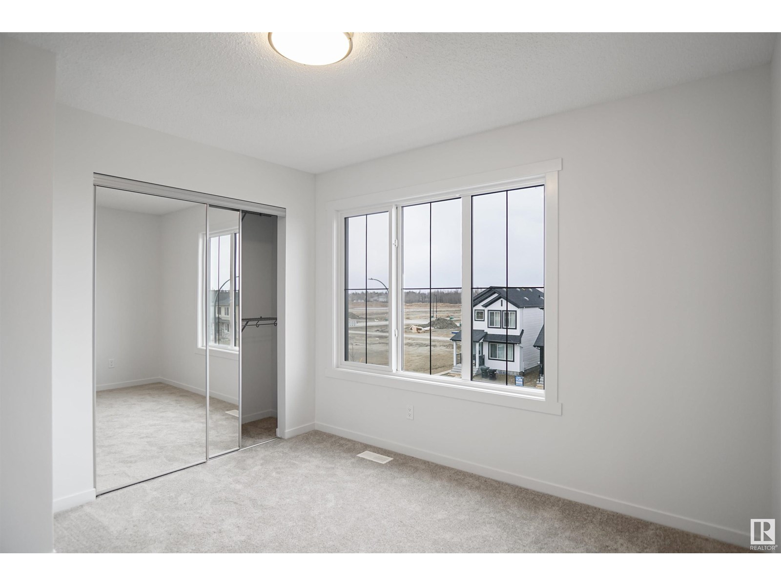 Photo 17 of 5134 Rivers Edge Wy Nw, Edmonton AB