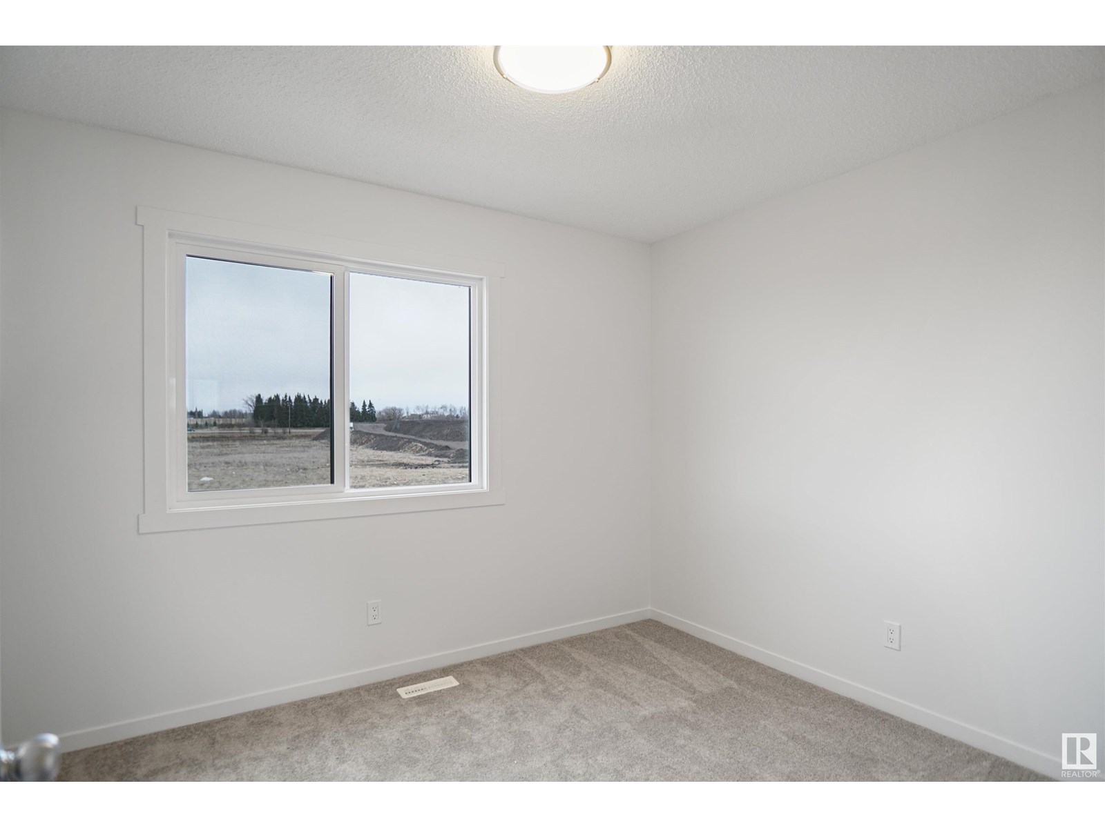 Photo 19 of 5134 Rivers Edge Wy Nw, Edmonton AB
