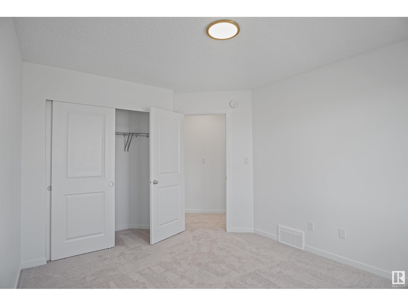Photo 19 of 19 19904 31 Av Nw, Edmonton AB