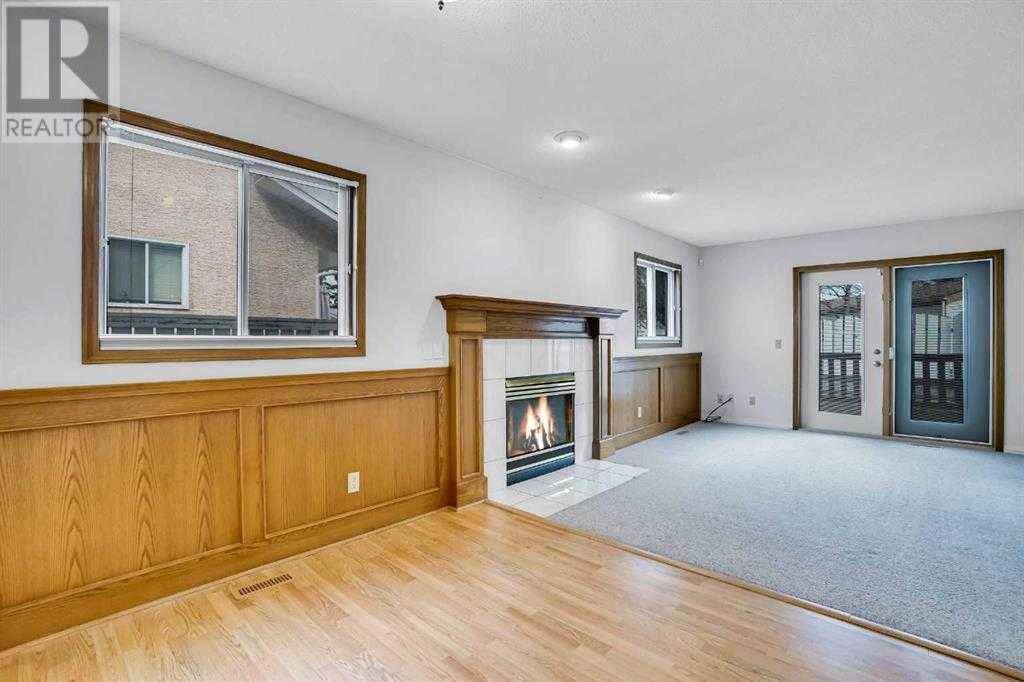 Single Family House 4 Level for Sale in  Del Monica Place NE Monterey Park Calgary 