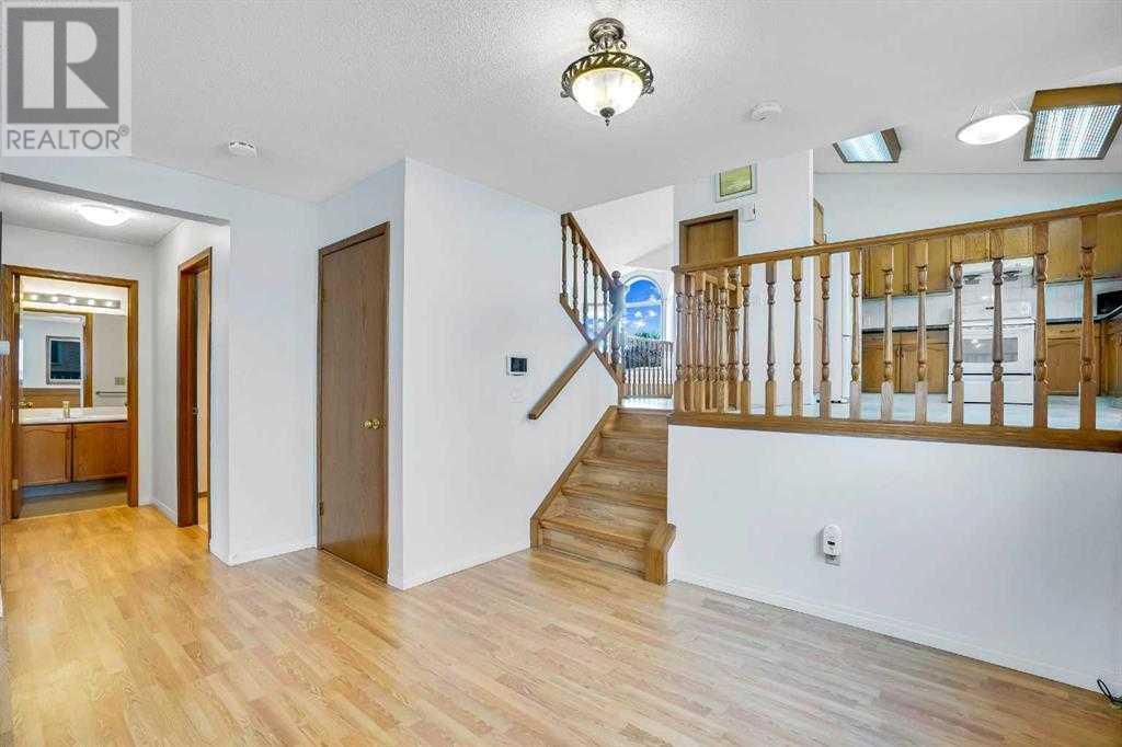 Single Family House 4 Level for Sale in  Del Monica Place NE Monterey Park Calgary 