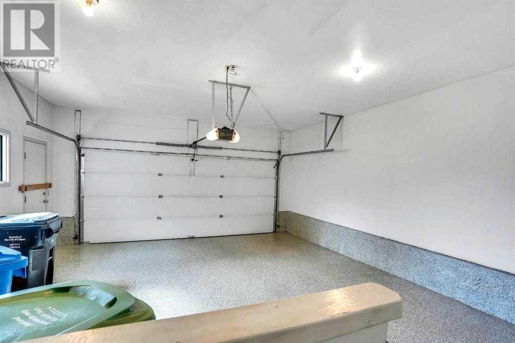 Single Family House 4 Level for Sale in  Del Monica Place NE Monterey Park Calgary 