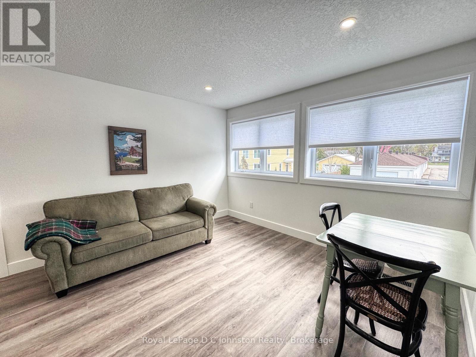 Photo 9 of 60 Water Street, Saugeen Shores ON