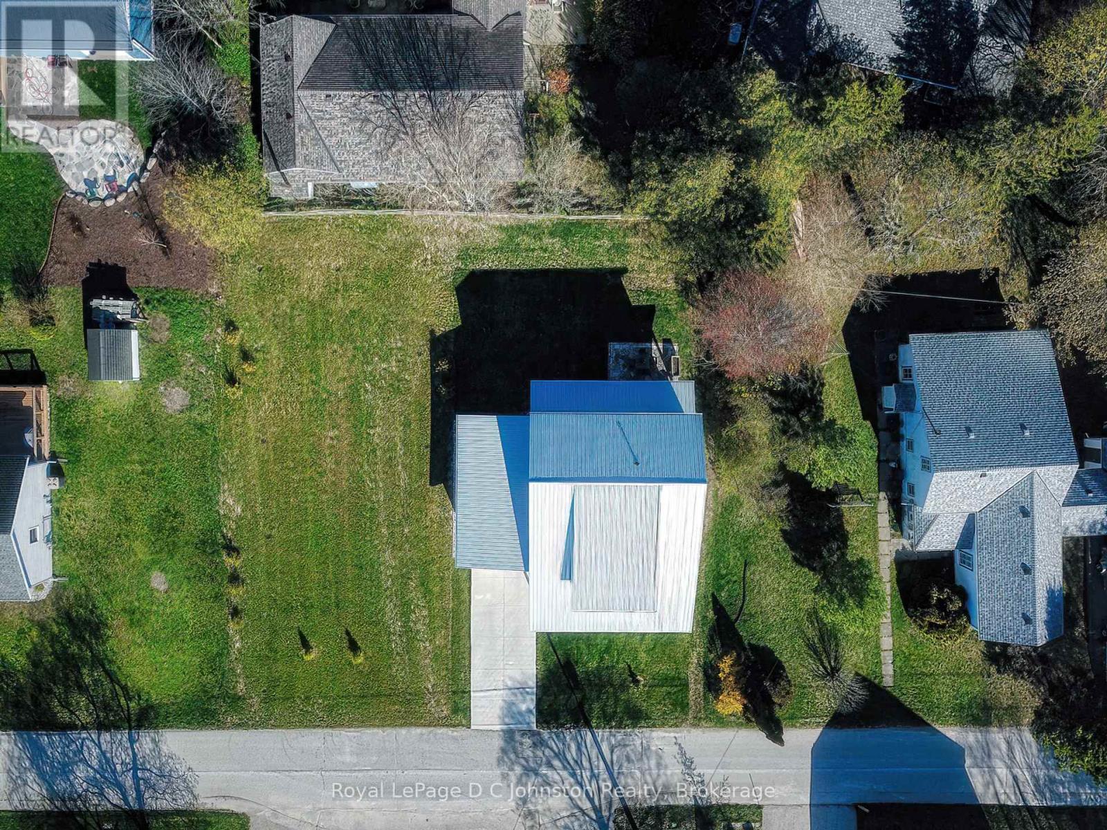 Photo 21 of 60 Water Street, Saugeen Shores ON