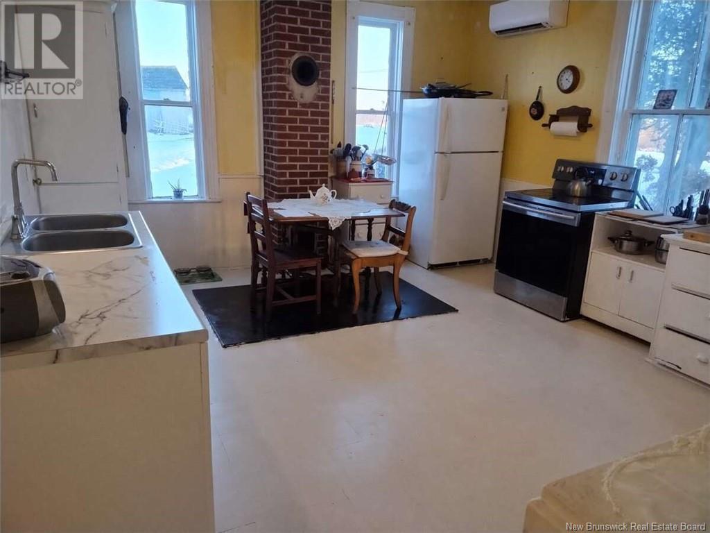Photo 15 of 131 Fairfield Road, Sackville NB