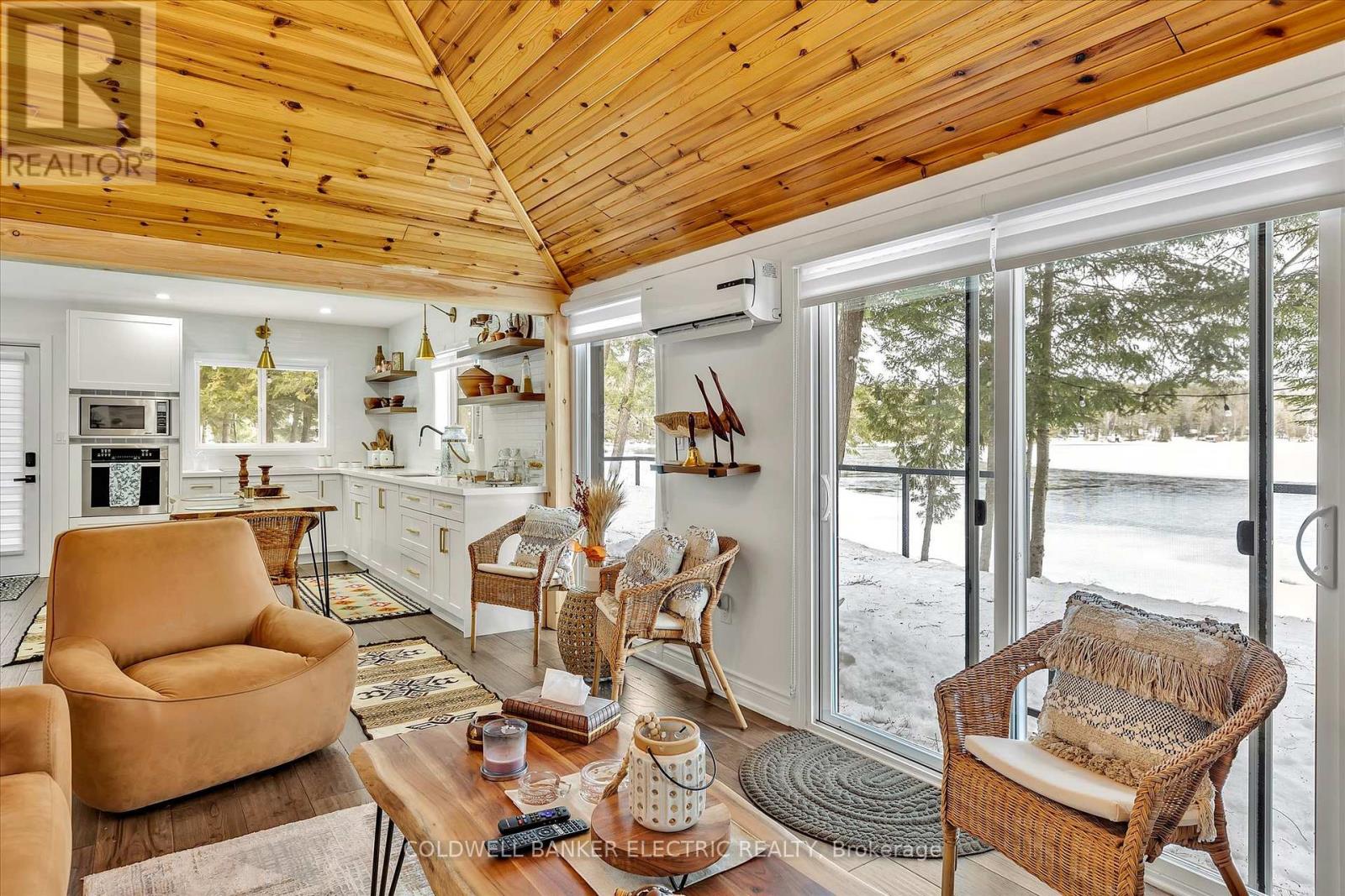 Photo 40 of 1224 Mccrackens Lane, Minden Hills ON