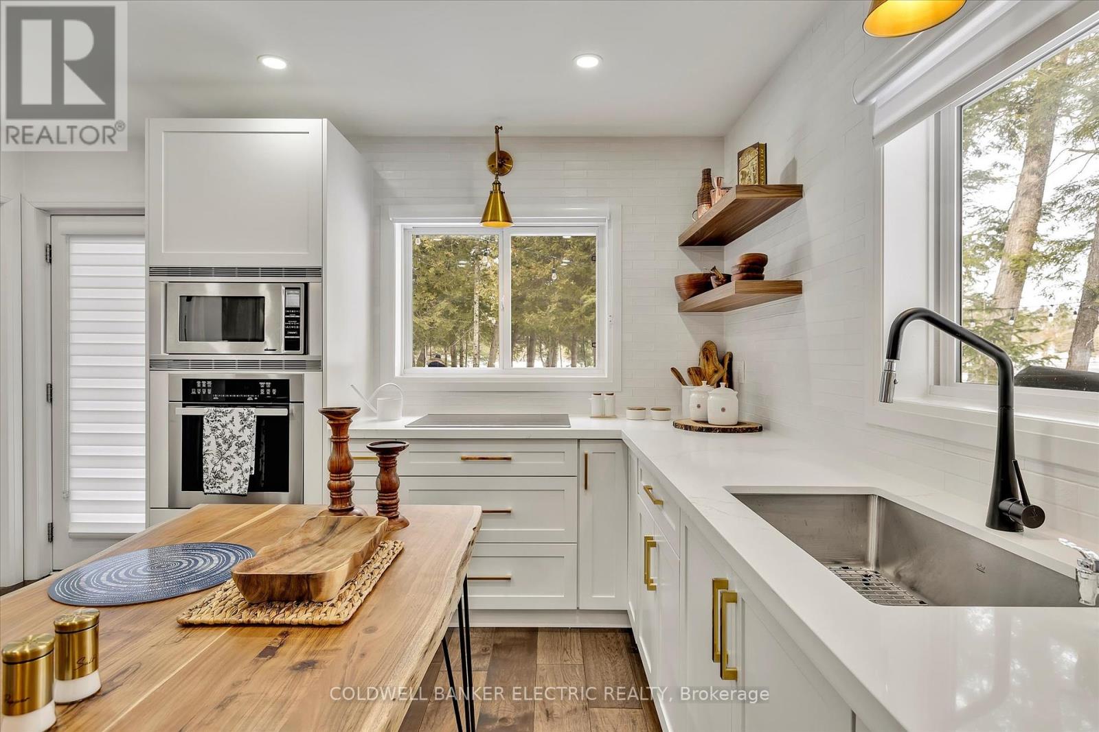 Photo 19 of 1224 Mccrackens Lane, Minden Hills ON
