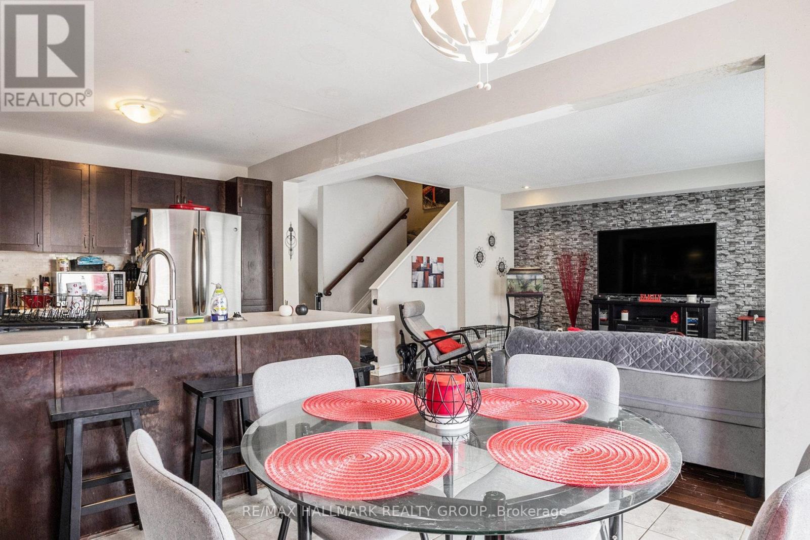 Photo 9 of 6349 Renaud Road, Ottawa ON